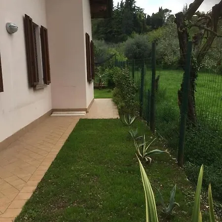 La Vela Felice-vista Lago *